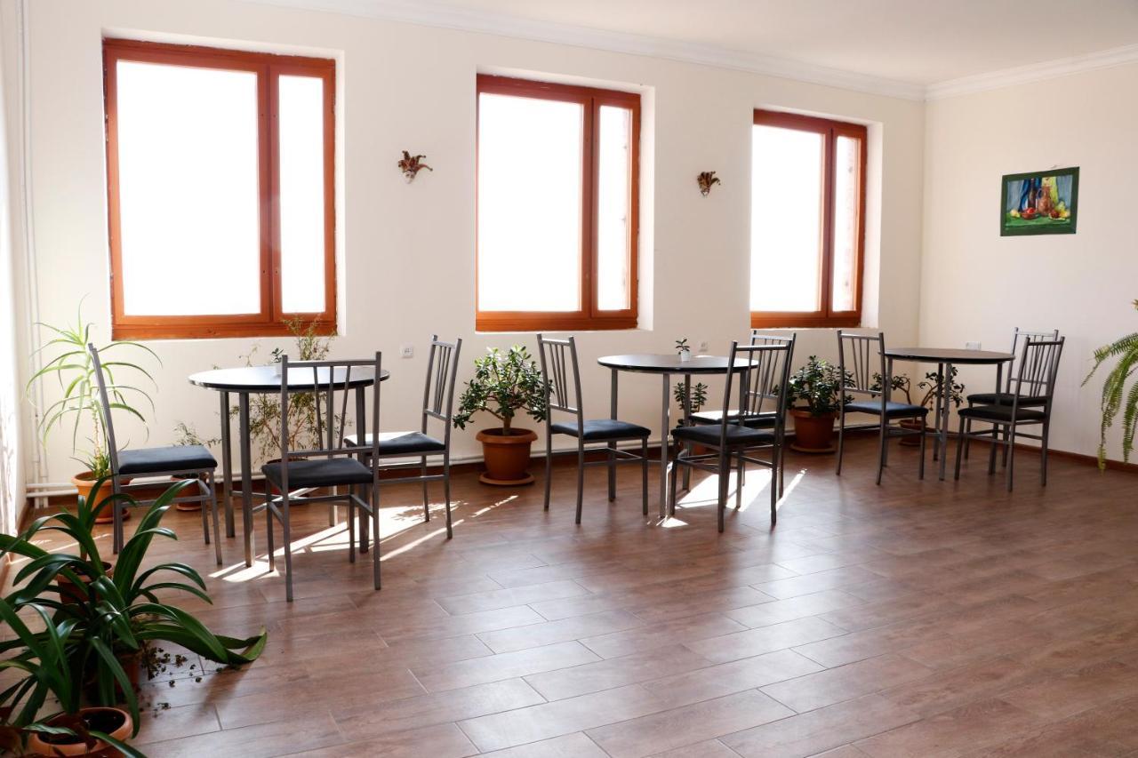 Seva Guesthouse And Cottages Byurakan 외부 사진